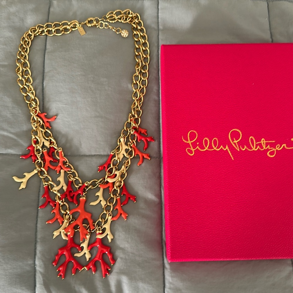 Lilly Pulitzer necklace